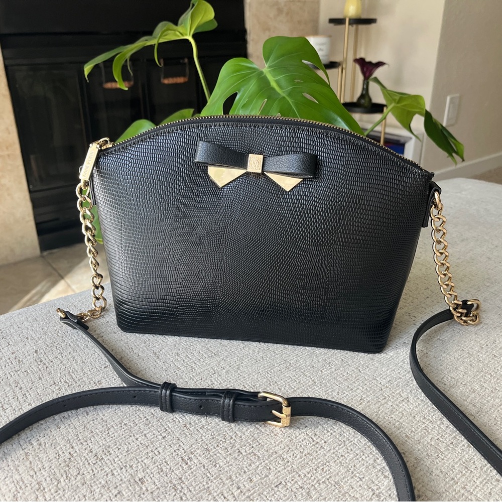 Anne Klein Elegant Black Crossbody with Gold Chain